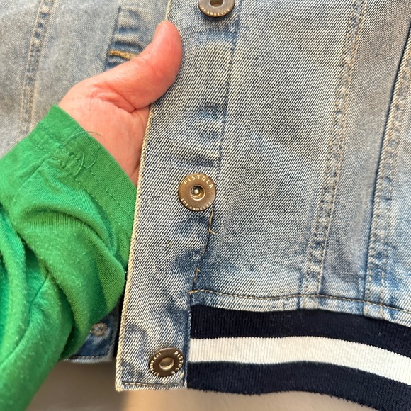 Pistola Denim Trucker Jacket Distressed Light Wash Varsity Cuffs Size L - Picture 7 of 11